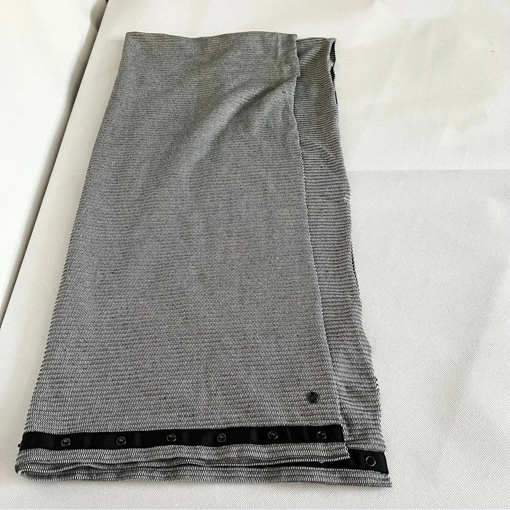 Lululemon Vinyasa Scarf Rulu Mini Check Pique White Heathered Black Reversible